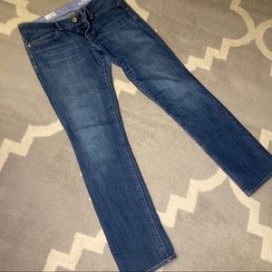 • G A P • J E A N S • Sz 8/29